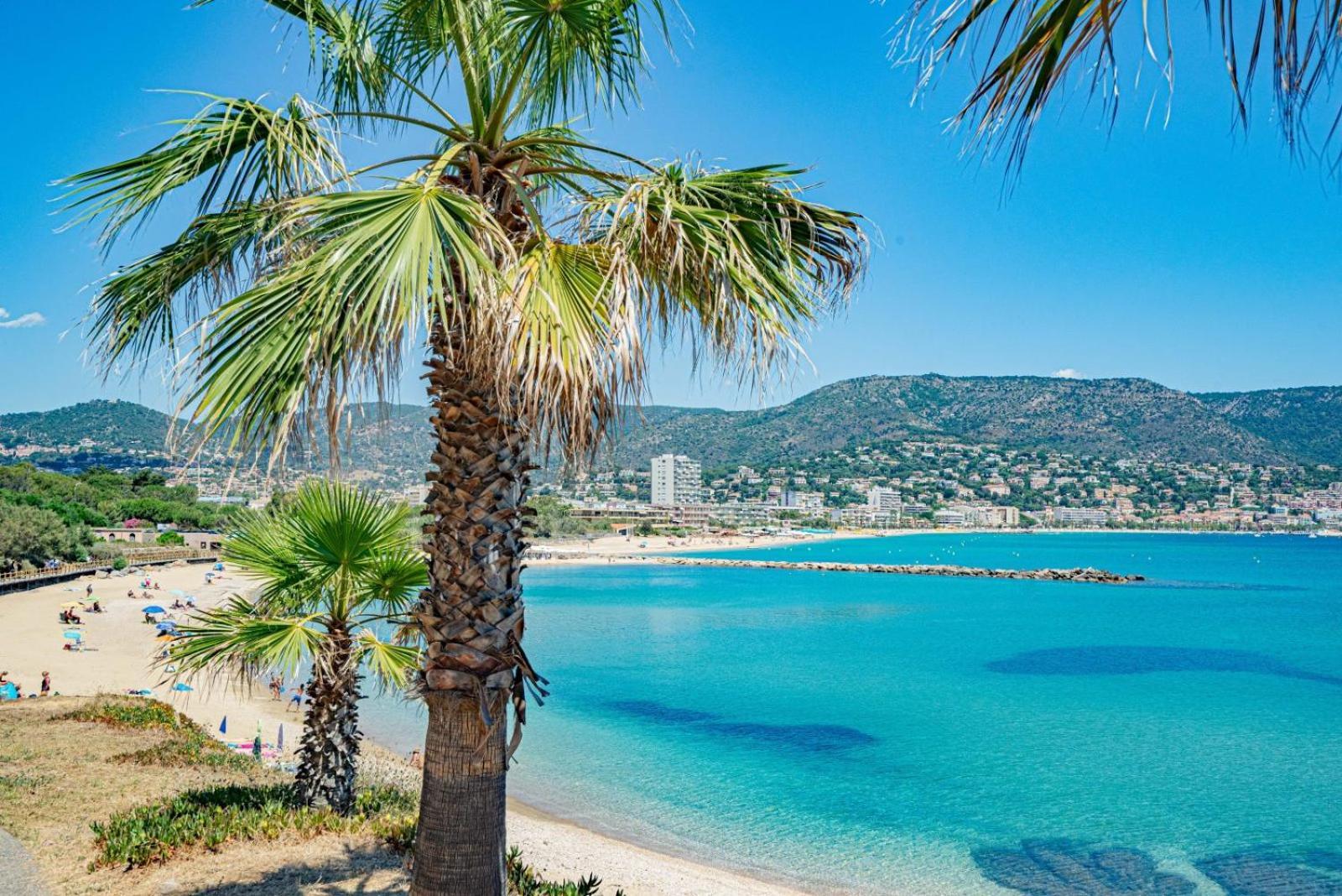 Studio Cabine Climatise 800 M De La Plage Et Des Commerces Bormes-les-Mimosas Bagian luar foto
